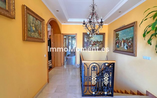 Wiederverkauf - Villa - Marbella - Reserva de Marbella