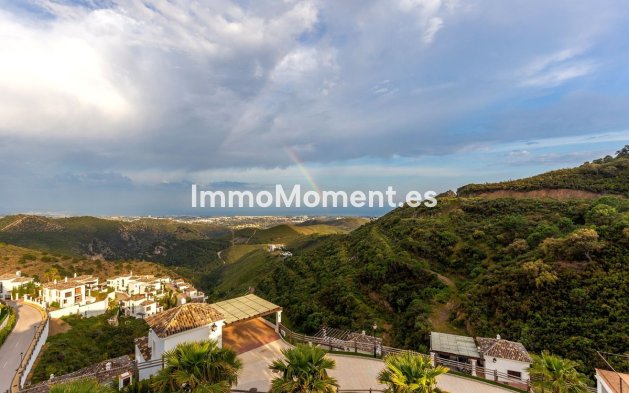 Resale - Villa - Benahavís - Benahavís Centro