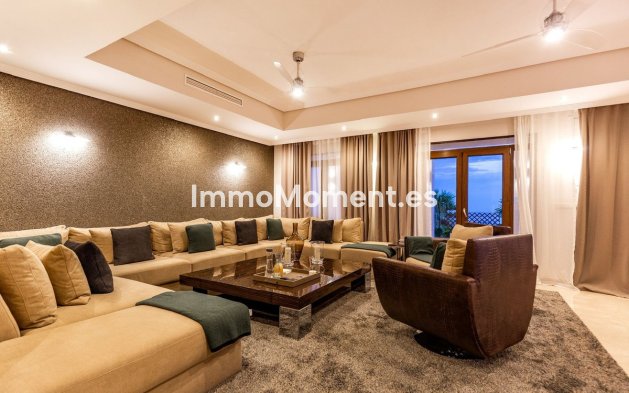 Resale - Villa - Benahavís - Benahavís Centro