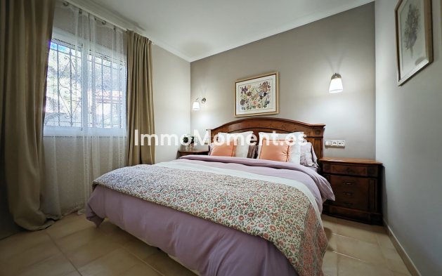 Resale - Villa - Marbella - Marbesa