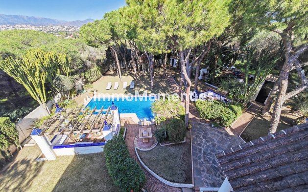 Resale - Villa - Marbella - Marbesa
