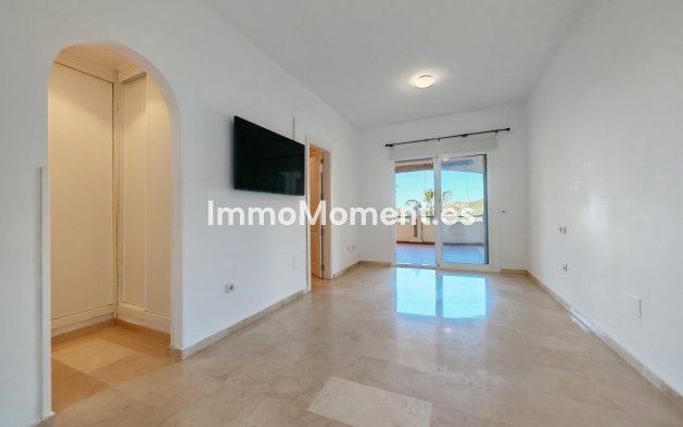Resale - Apartment - Marbella - Elviria