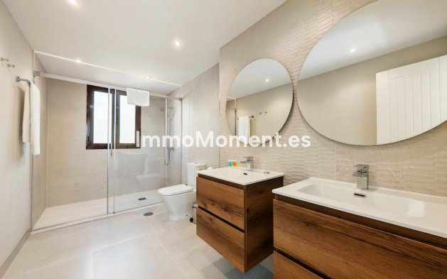 Reventa - Apartamento - Benahavís - Benahavís Centro