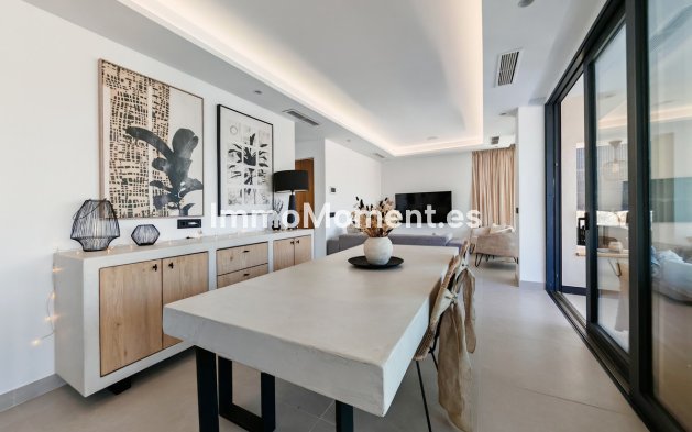 Bestaande woning - Villa - Estepona  - Estepona Centro