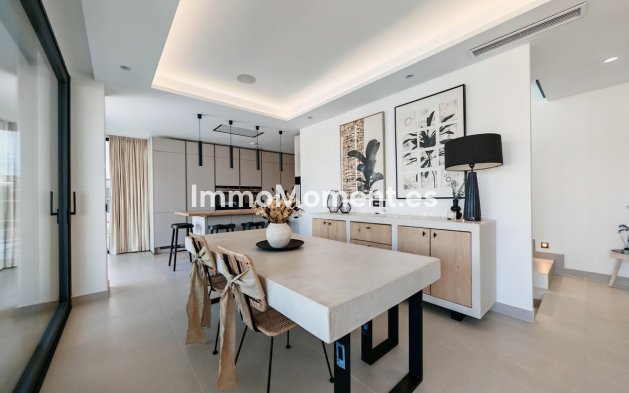 Bestaande woning - Villa - Estepona  - Estepona Centro