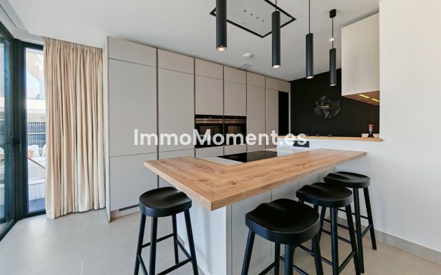 Bestaande woning - Villa - Estepona  - Estepona Centro