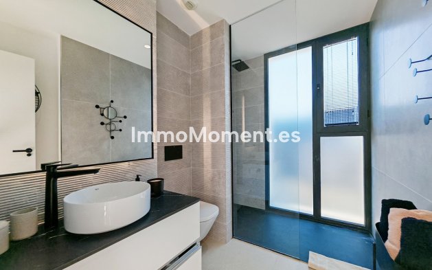 Bestaande woning - Villa - Estepona  - Estepona Centro