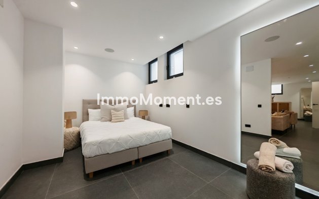 Bestaande woning - Villa - Estepona  - Estepona Centro