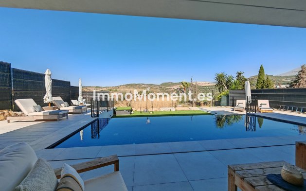 Bestaande woning - Villa - Estepona  - Estepona Centro