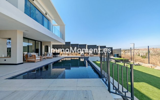 Bestaande woning - Villa - Estepona  - Estepona Centro