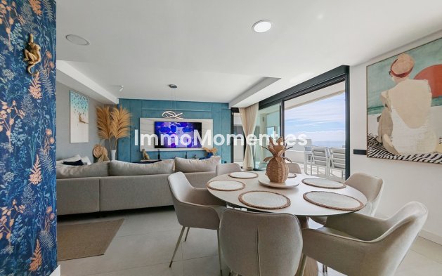 Resale - Apartment - Marbella - Altos de los Monteros