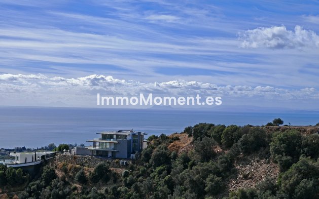Resale - Apartment - Marbella - Altos de los Monteros