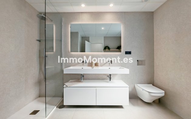 Resale - Apartment - Marbella - Altos de los Monteros
