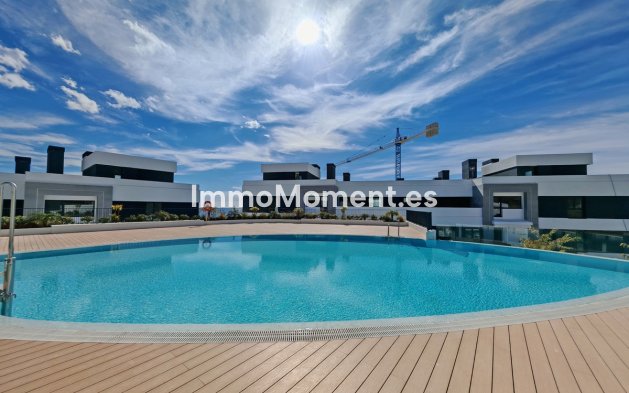 Resale - Apartment - Marbella - Altos de los Monteros
