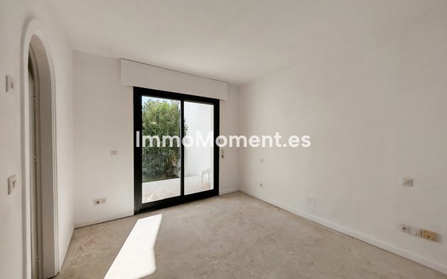 Bestaande woning - Geschakelde woning - Marbella - Cabopino