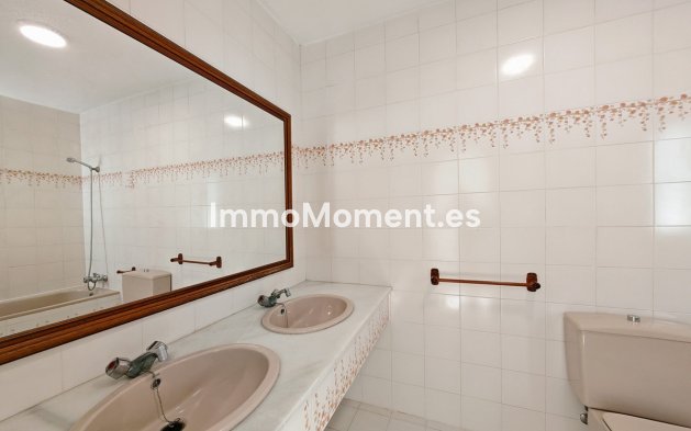 Bestaande woning - Geschakelde woning - Marbella - Cabopino