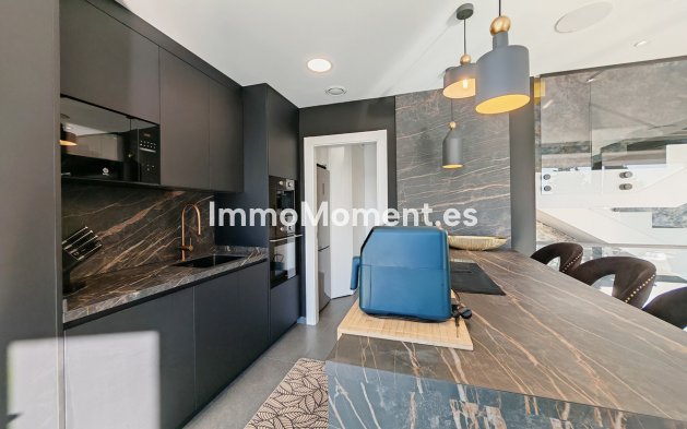 Wiederverkauf - Villa - Estepona  - Valle Romano