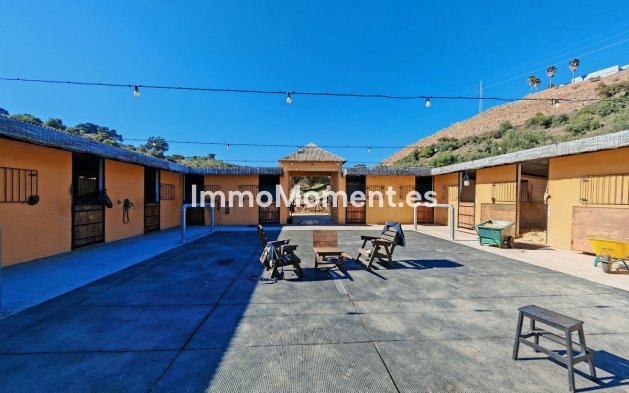 Revente - Maison de campagne - Intérieur                       - Coín