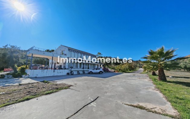 Revente - Maison de campagne - Intérieur                       - Coín