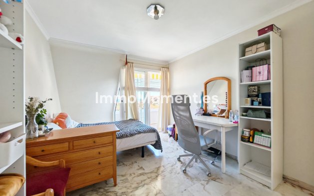 Revente - Villa - Benalmadena - Benalmadena Centro