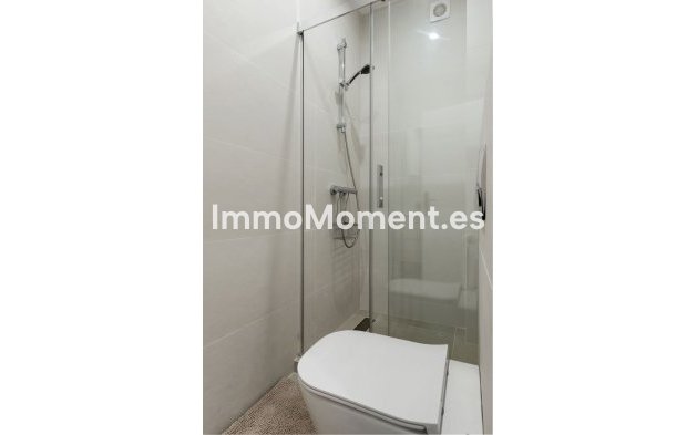 Resale - Villa - Marbella - Las Chapas