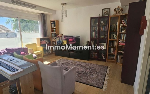 Revente - Villa - Benalmadena - Benalmadena Centro