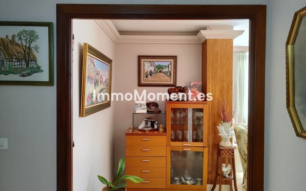 Resale - Apartment - Torremolinos