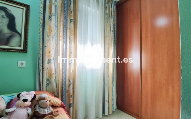 Resale - Apartment - Torremolinos