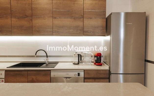 Wiederverkauf - Wohnung - Manilva - Manilva Centro