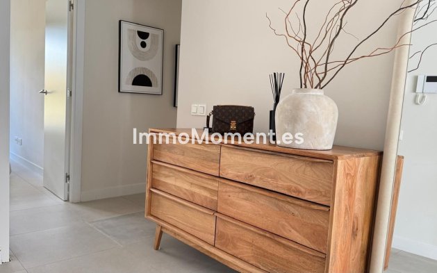 Wiederverkauf - Wohnung - Estepona  - Estepona Centro