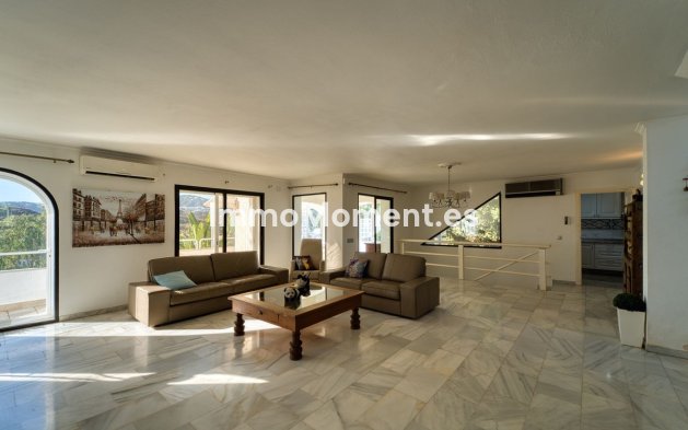 Revente - Villa - Marbella - Nueva Andalucía