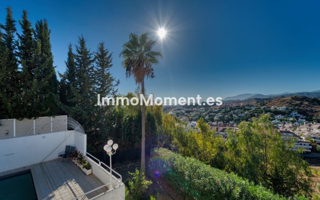 Revente - Villa - Marbella - Nueva Andalucía