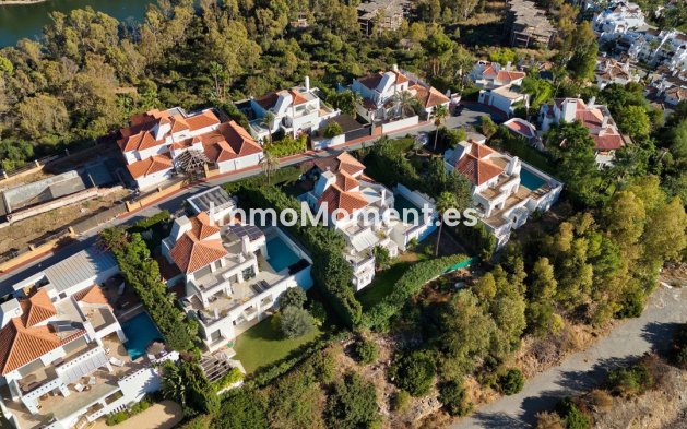 Revente - Villa - Marbella - Nueva Andalucía