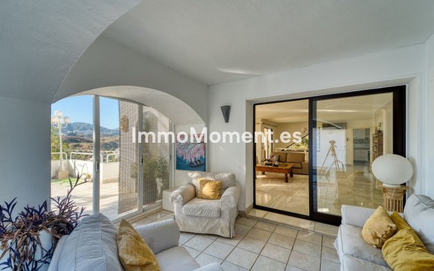Revente - Villa - Marbella - Nueva Andalucía
