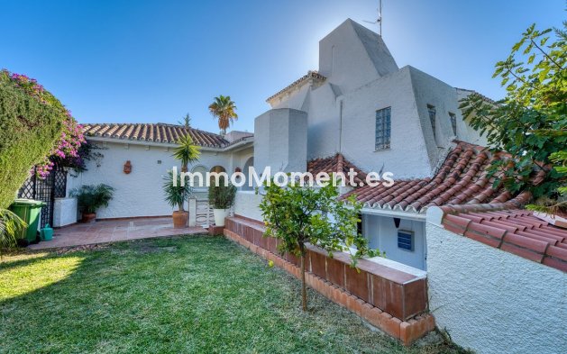 Revente - Villa - Marbella - Nueva Andalucía