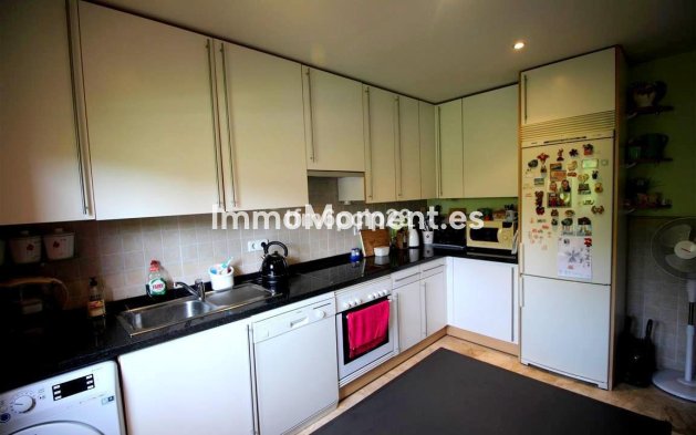 Reventa - Apartamento - Estepona  - Estepona Centro