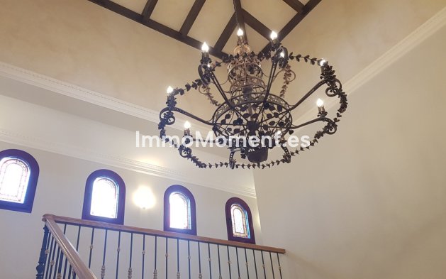 Revente - Villa - Marbella - Sierra Blanca