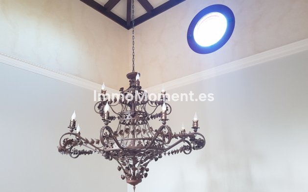 Revente - Villa - Marbella - Sierra Blanca