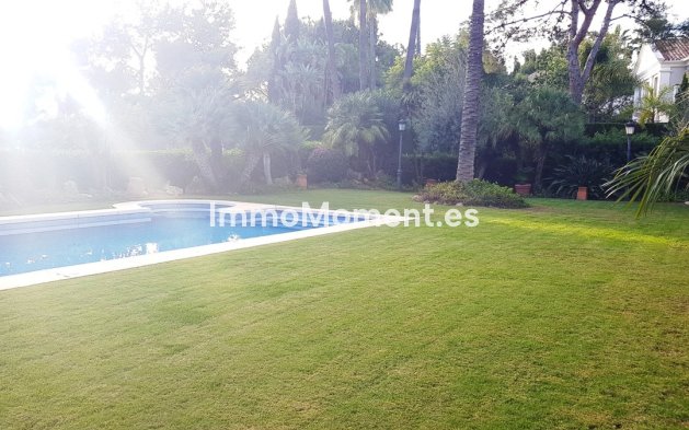 Revente - Villa - Marbella - Sierra Blanca