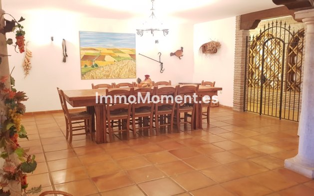 Revente - Villa - Marbella - Sierra Blanca