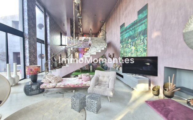 Resale - Villa - Estepona - Estepona Centro