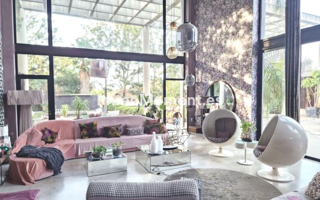 Resale - Villa - Estepona - Estepona Centro