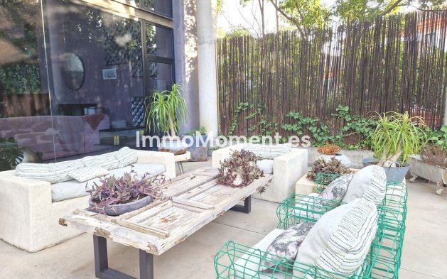 Resale - Villa - Estepona - Estepona Centro