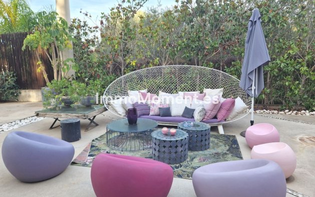 Resale - Villa - Estepona - Estepona Centro