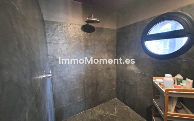 Resale - Villa - Estepona - Estepona Centro