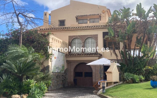 Revente - Villa - Estepona  - Selwo