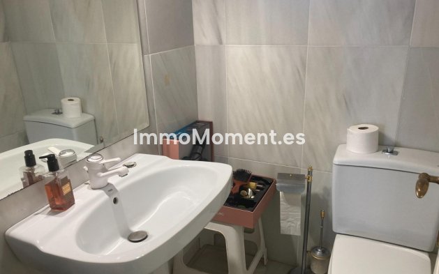 Revente - Villa - Estepona  - Selwo