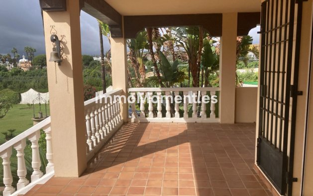 Revente - Villa - Estepona  - Selwo