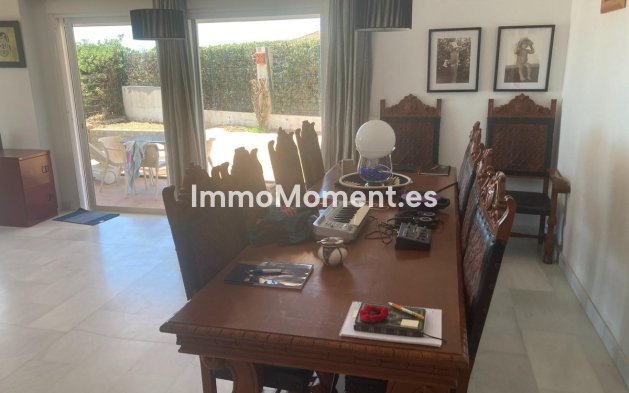 Wiederverkauf - Reihenhaus - Estepona  - Estepona Centro