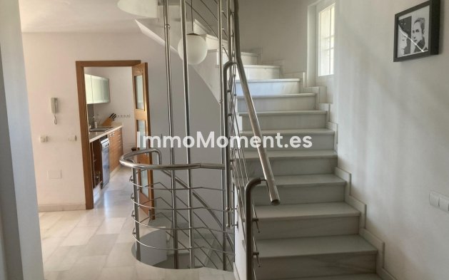 Wiederverkauf - Reihenhaus - Estepona  - Estepona Centro